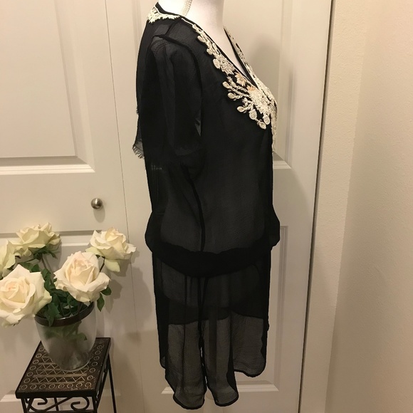 LEAVES OF GRASS NY Black & White Sheer Tunic Top - Picture 4 of 8